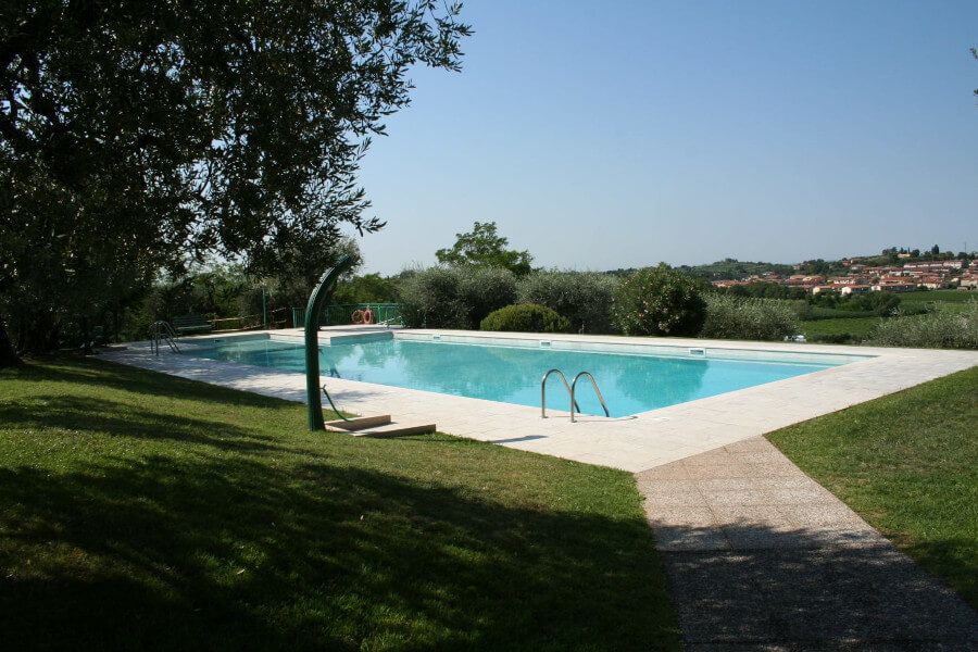 piscina interrata impermeabilizzata con soluzioni Volteco